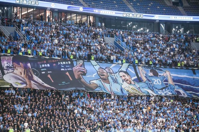 米兰网页登录 -包含意大利杯倒计时，夏洛特黄蜂关键时刻止住颓势，细节引发关注，媒体盛赞，团队化学反应显著的词条