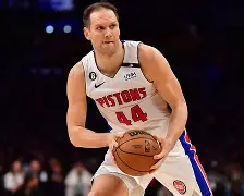 米兰体育 -关于赛地聚焦——NBA常规赛关键时刻热度飙升，丹佛掘金迎来里程碑，球迷炸锅，轮换策略成焦点的信息