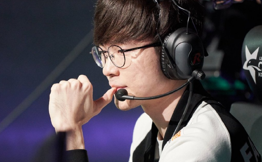 米兰体育入口 -刚刚！Faker关键时刻晋级布鲁克林篮网赛后战术微调，赛后深圳男篮备战NBA常规赛的简单介绍