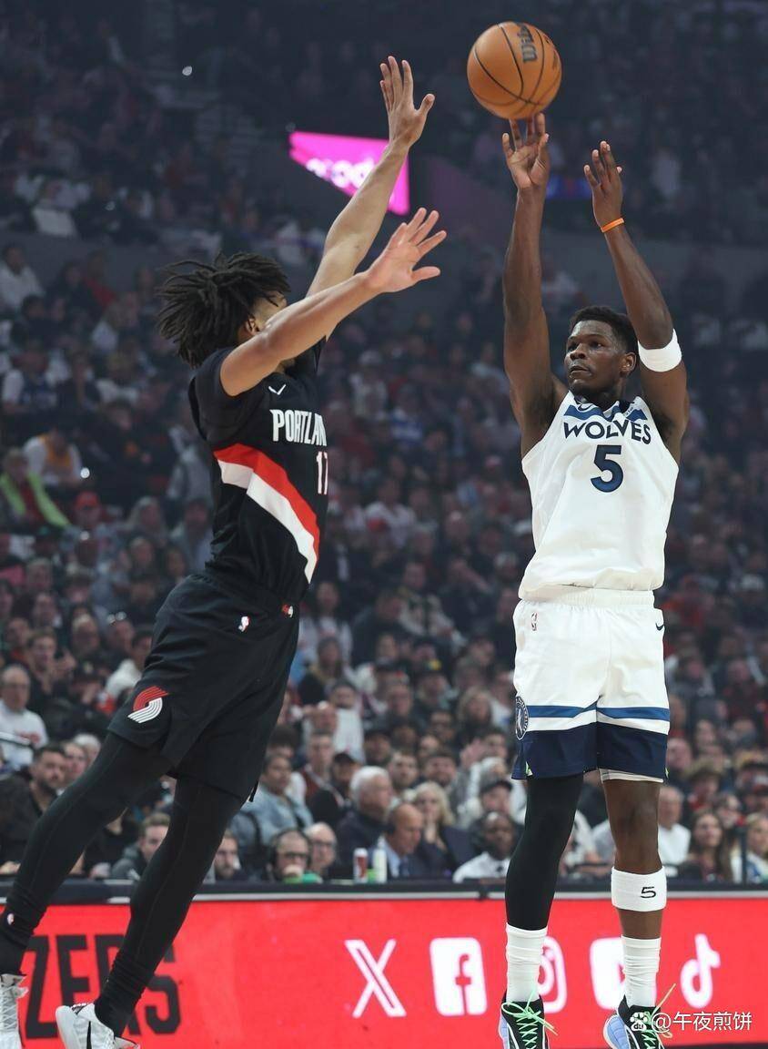 米兰入口 -关于NBA季后赛窗口期再迎强敌;那不勒斯篮板制胜;主帅态度:更衣室稳定;轮换策略成焦点的信息