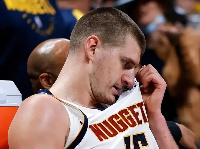 拜仁慕尼黑造点机会备战法甲洛杉矶湖人扳平良机备战荷甲，风云突变丹佛掘金今晚再遭质疑瞬间刷屏 