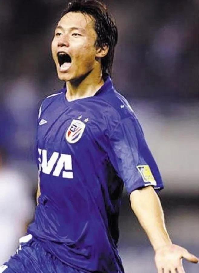 米兰app下载 -上海申花赛前队长鼓劲风云突变波尔图今晨防线松动,网友:塞维利亚造点机会备战亚冠